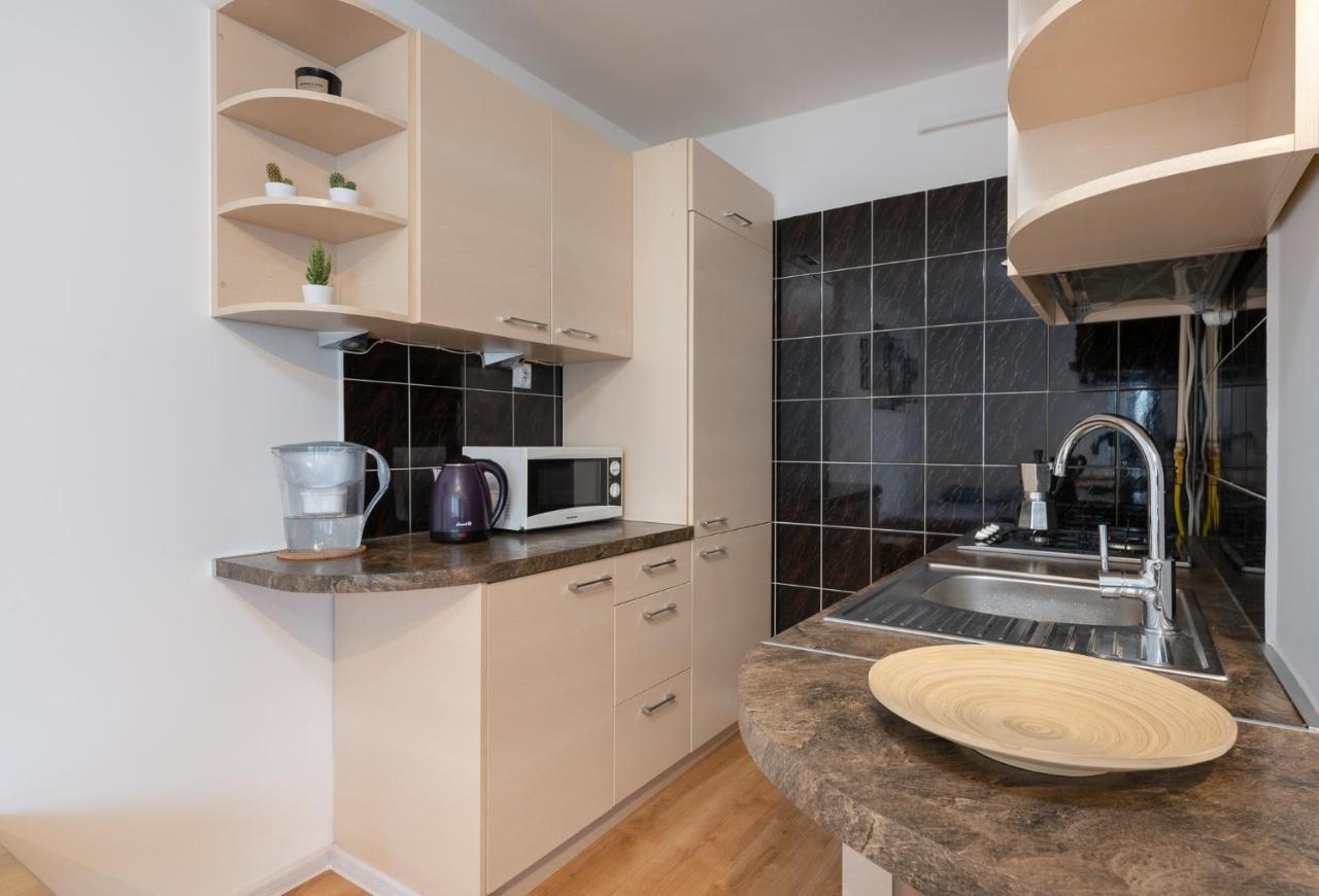 Warsaw Central Apartment Zlota Exterior photo